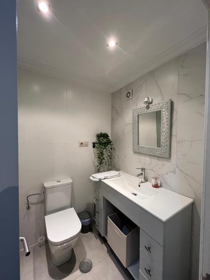Ferienwohnung Hermoso Apartamento A Escasos Metros De La Playa Gijón Exterior foto